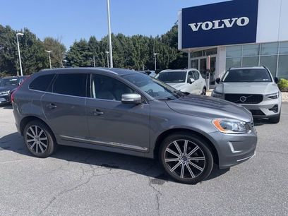 Used 2017 Volvo XC60 T6 Inscription w/ Advanced Package