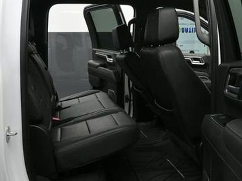 Used 2024 Chevrolet Silverado 2500 LTZ AWD/4WD image 14