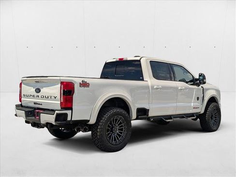 New 2025 Ford F250 Lariat w/ Lariat Ultimate Package AWD/4WD image 2
