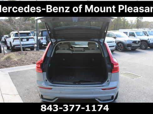 Used 2025 Volvo XC60 B5 Plus w/ Protection Package Premier image 7
