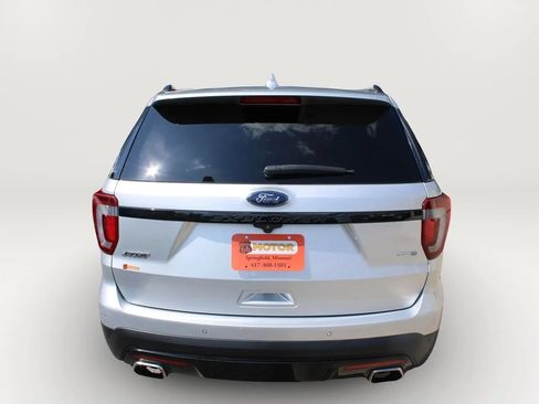 Used 2017 Ford Explorer Sport w/ Equipment Group 401A AWD/4WD image 7
