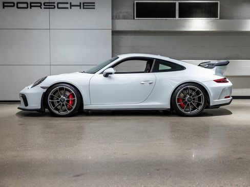 Used 2018 Porsche 911 GT3 image 2