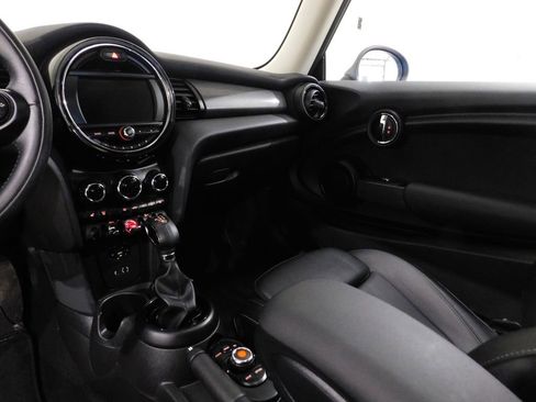 Used 2018 MINI Cooper 2-Door Hardtop FWD image 64