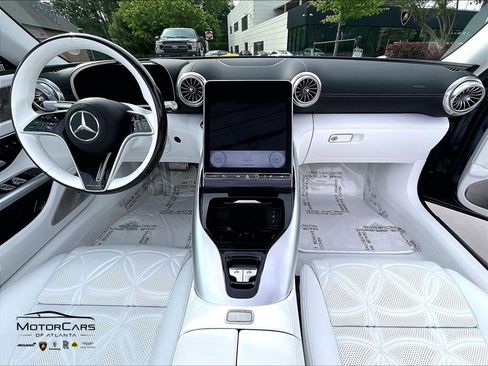 Used 2026 Mercedes-Benz Maybach SL 680 image 14