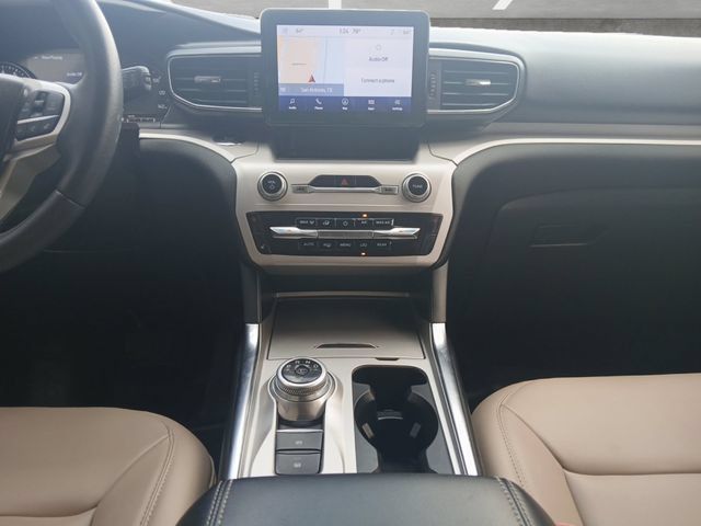 Used 2023 Ford Explorer XLT w/ Equipment Group 202A RWD image 4