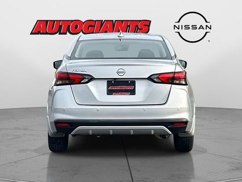 New 2025 Nissan Versa SV w/ Trunk Package image 4