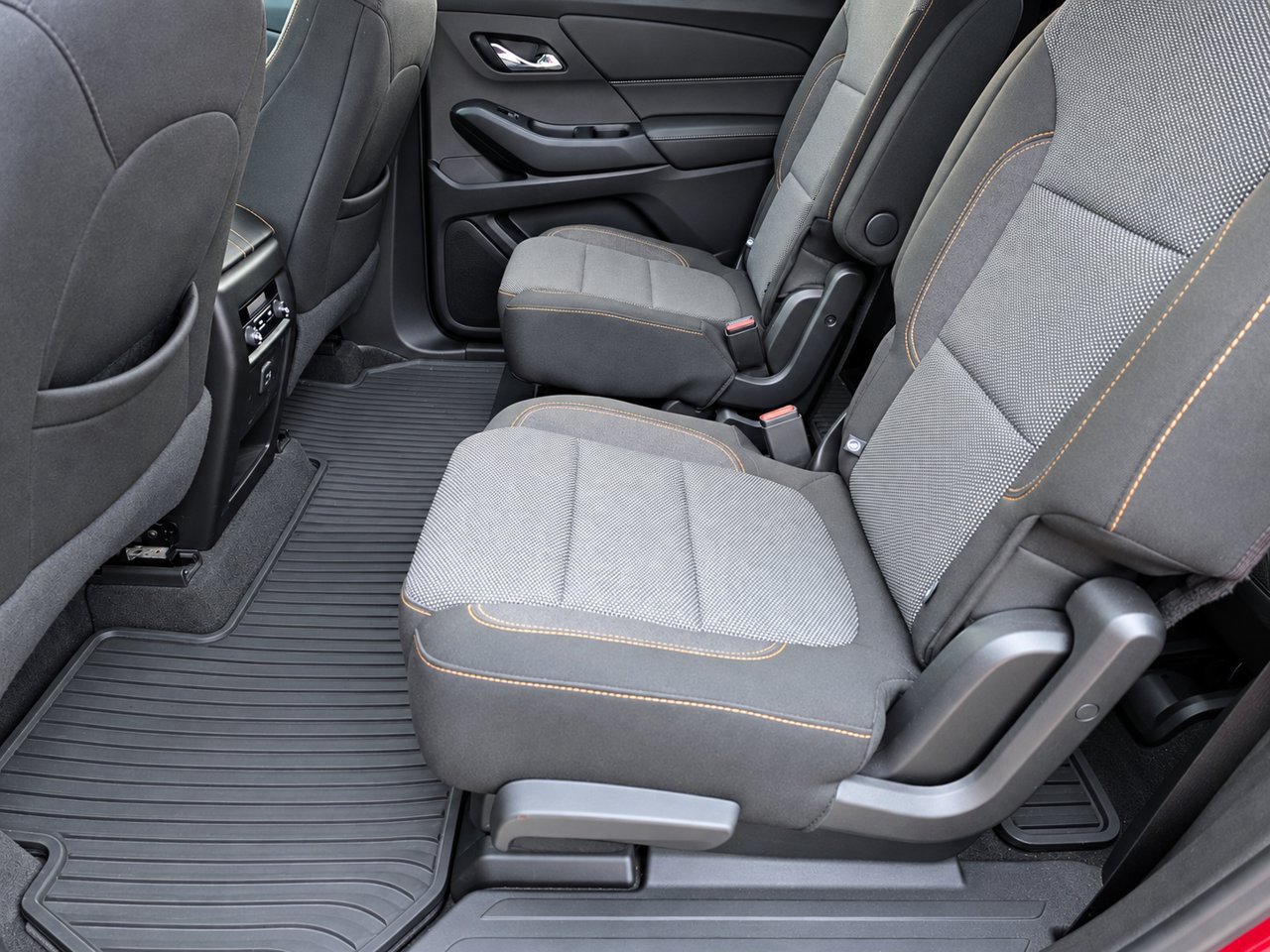 Certified 2019 Chevrolet Traverse LT FWD image 25
