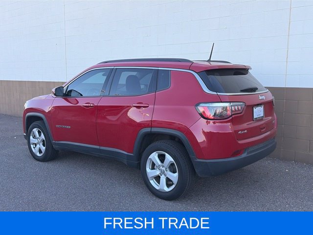 Used 2018 Jeep Compass Latitude w/ Cold Weather Group AWD/4WD image 2