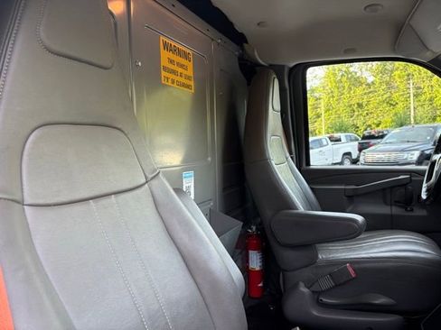 Used 2019 Chevrolet Express 2500 w/ Driver Convenience Package RWD image 24