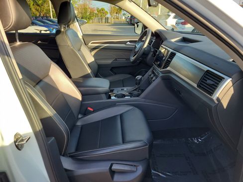 Used 2022 Volkswagen Atlas SE image 7
