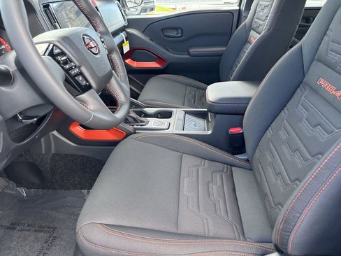 New 2026 Nissan Frontier PRO-4X w/ Pro-4x Convenience Package image 14