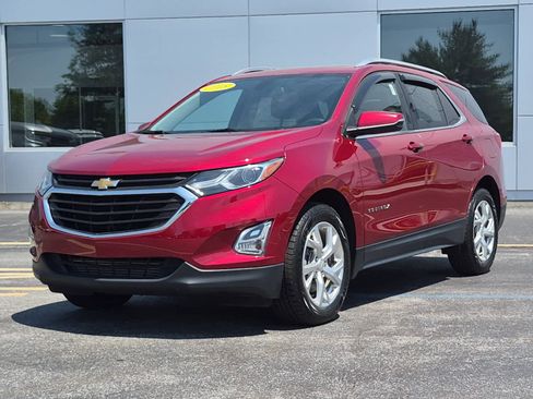 Used 2018 Chevrolet Equinox LT w/ Sun & Infotainment Package AWD/4WD image 1