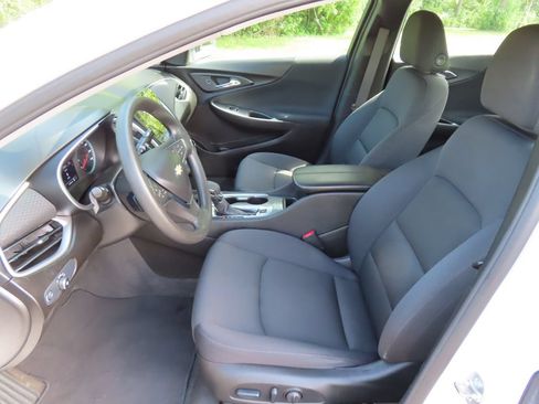 Used 2024 Chevrolet Malibu LT FWD image 21