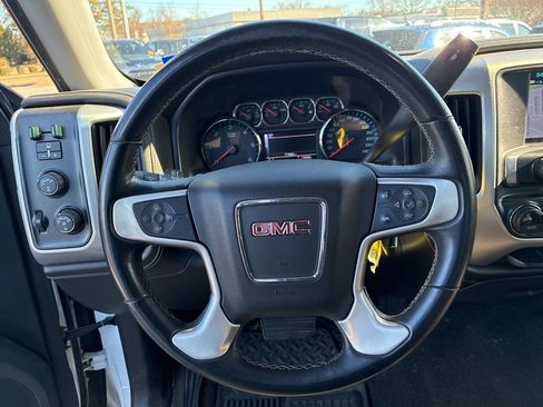 Used 2017 GMC Sierra 1500 SLE w/ SLE Value Package image 20