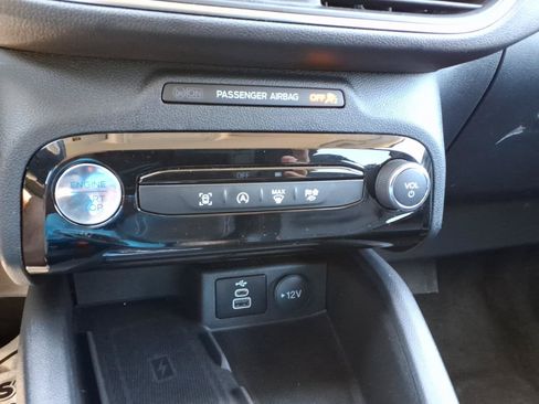 Used 2025 Ford Escape Platinum AWD/4WD image 11