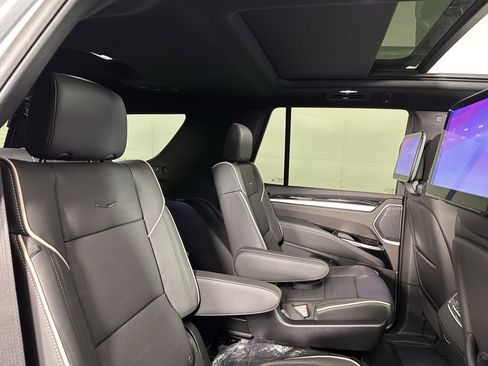 New 2025 Cadillac Escalade Sport w/ Touring Package image 48