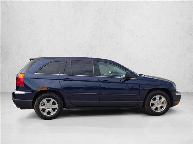 Used 2006 Chrysler Pacifica Touring AWD/4WD image 4