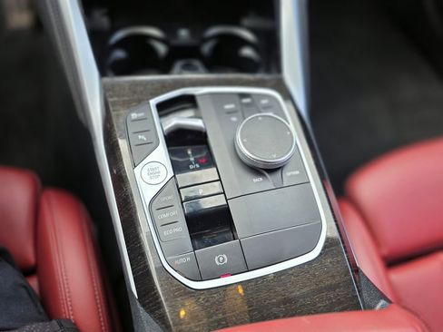 Used 2024 BMW 440i xDrive Coupe w/ Premium Package image 24