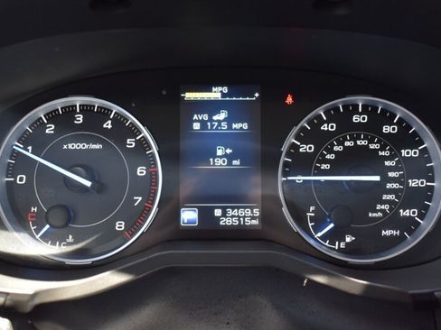 Used 2022 Subaru Ascent Touring AWD/4WD image 19
