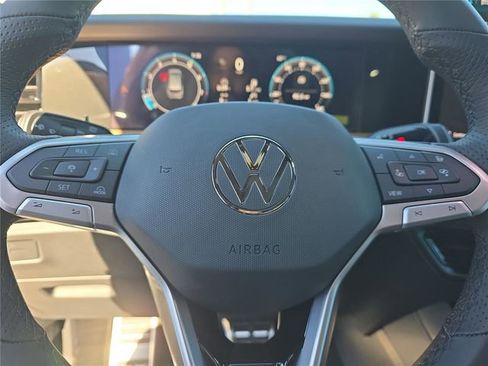 New 2026 Volkswagen Tiguan SEL R-Line image 20