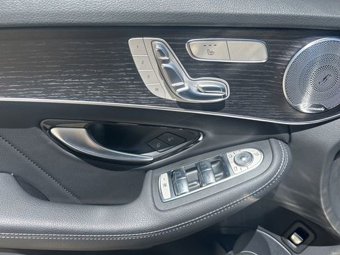Used 2021 Mercedes-Benz C 300 4MATIC Sedan image 11