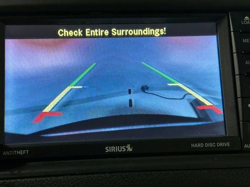 Used 2016 Chrysler Town & Country Touring w/ Driver Convenience Group FWD image 34