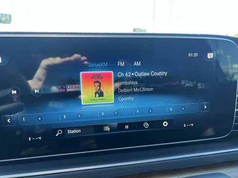 Used 2023 Mercedes-Benz GLS 450 450 image 23