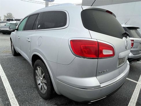 Used 2015 Buick Enclave Leather w/ Trailering Package image 3