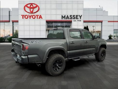 Used 2020 Toyota Tacoma SR5 image 3