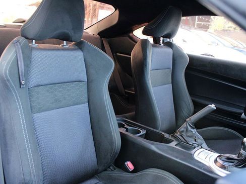 Used 2017 Toyota 86 image 18