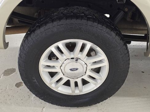 Used 2010 Ford F150 Lariat AWD/4WD image 47