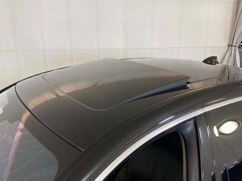 Used 2017 BMW 740i xDrive AWD/4WD image 29