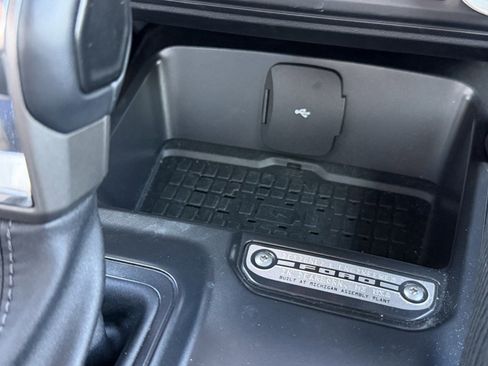 Used 2024 Ford Bronco Wildtrak AWD/4WD image 31