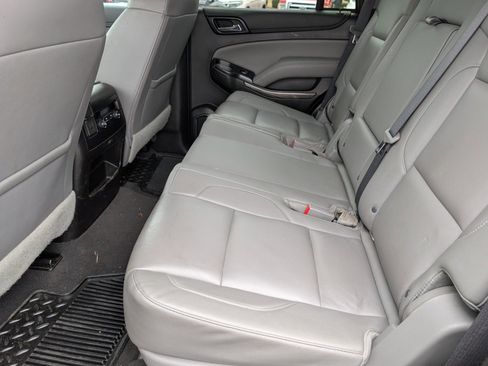 Used 2019 Chevrolet Tahoe LT image 8