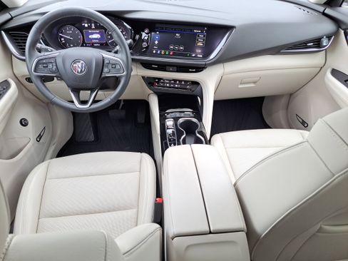 Used 2022 Buick Envision Essence w/ Technology Package I image 7