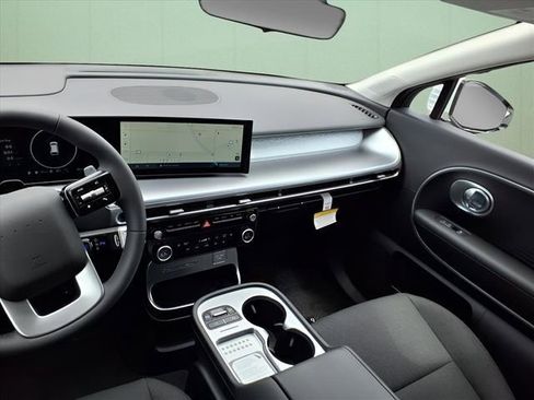New 2026 Hyundai Ioniq 9 S RWD image 8