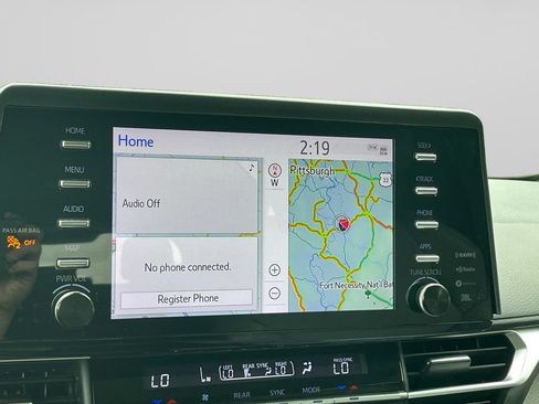 Used 2021 Toyota Sienna XLE w/ XLE Plus Package FWD image 29