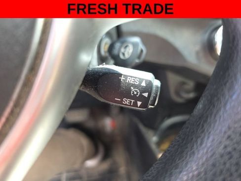 Used 2014 Toyota Yaris LE FWD image 14