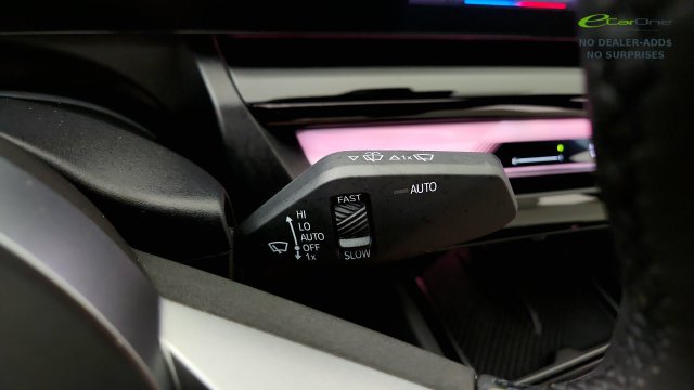 Used 2025 BMW i5 eDrive40 w/ M Sport Package AWD/4WD image 56