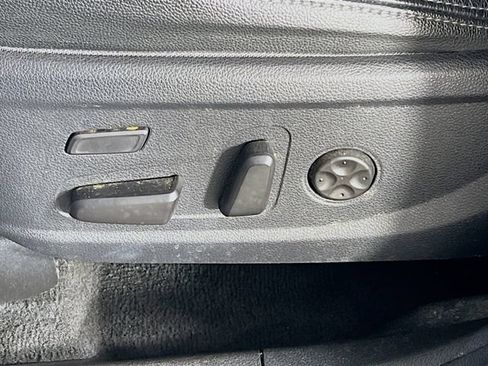 Used 2019 Hyundai Santa Fe FWD image 13