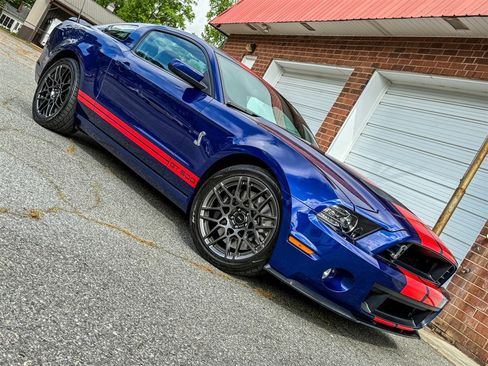 Used 2014 Ford Mustang Shelby GT500 w/ Equipment Group 821A image 28