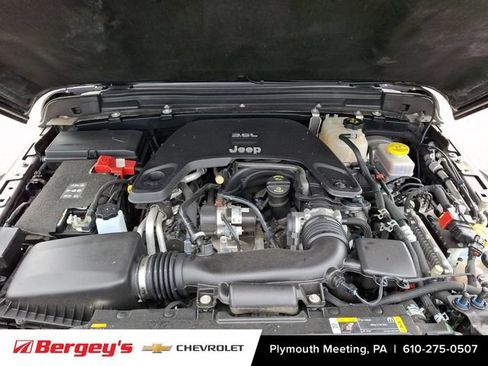 Used 2021 Jeep Wrangler Unlimited Rubicon AWD/4WD image 30