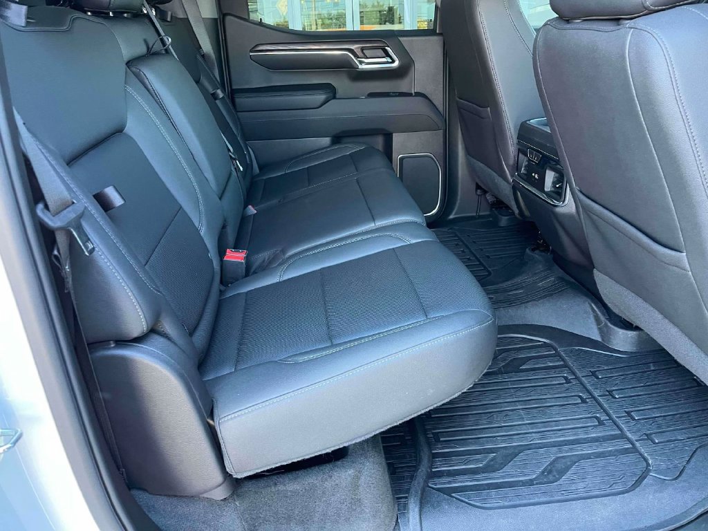 Certified 2023 GMC Sierra 1500 SLT w/ SLT Convenience Package AWD/4WD image 19