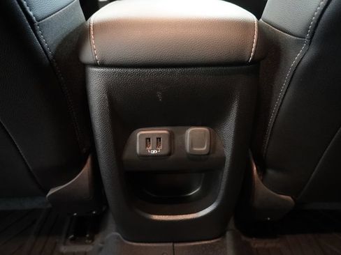 Used 2022 Chevrolet Colorado ZR2 AWD/4WD image 28