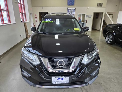 Used 2017 Nissan Rogue SL w/ SL Premium Package AWD/4WD image 2