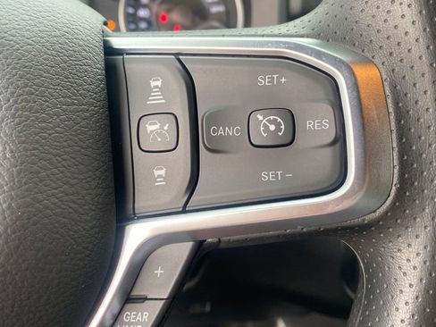 New 2026 RAM 2500 Tradesman w/ Chrome Appearance Group AWD/4WD image 18