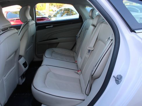 Used 2017 Ford Fusion Platinum FWD image 25