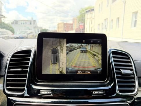 Used 2018 Mercedes-Benz GLS 450 4MATIC image 36