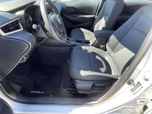 Used 2024 Toyota Corolla LE image 16