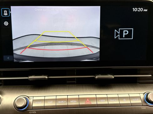 Used 2024 Hyundai Kona SE image 15